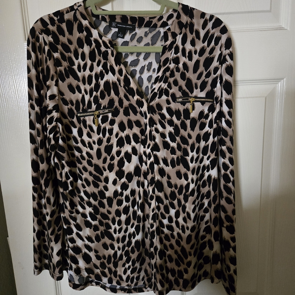 Women's Top